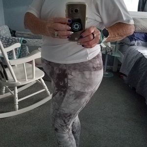 Meet your Posher, Annette